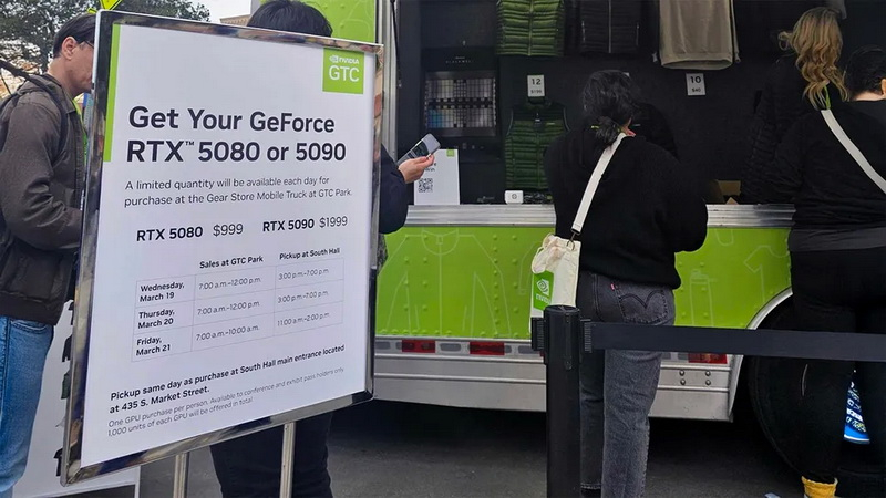 Nvidia начала продавать GeForce RTX 5080 и RTX 5090 из фудтрака — раньше Хуанг «запекал» видеокарты в духовке