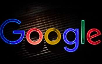С Google взыскали средства для уплаты части штрафов, назначенных в России