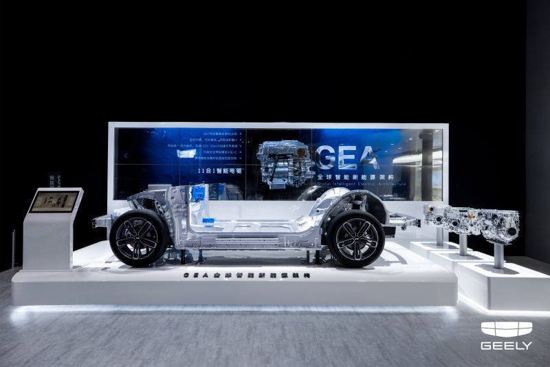 Geely не собирается отказываться от использования ДВС в своих машинах