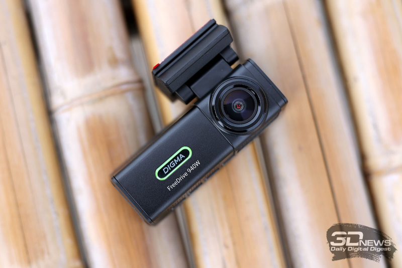 Digma FreeDrive 940W — мощный видеорегистратор с поддержкой 4K