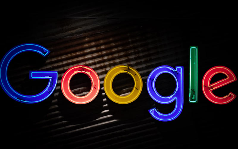 Доминирование Google пошатнулось — его доля на мировом рынке поиска скатилась ниже 90 % впервые за десять лет