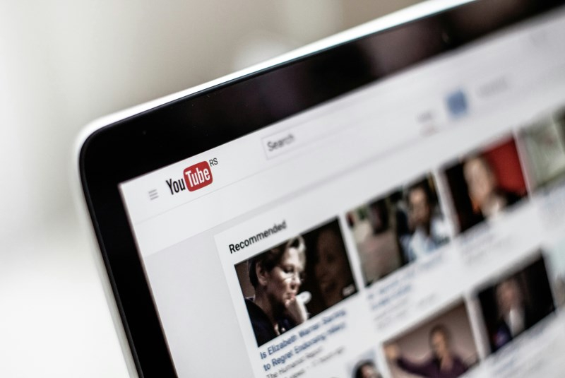 YouTube начал блокировать семейные Premium-подписки, если их участники не живут вместе