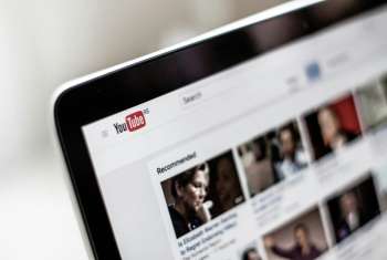 YouTube начал блокировать семейные Premium-подписки, если их участники не живут вместе