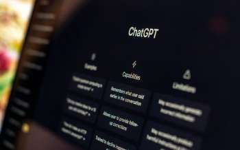 Интерес к ChatGPT на смартфонах стал угасать — пользователи проводят в приложении всё меньше времени