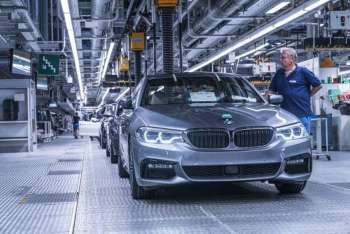 BMW заявила, что захват Nexperia властями Нидерландов нарушит поставки комплектующих
