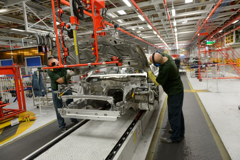 Хакерская атака на Jaguar Land Rover стоила экономике Великобритании $2,55 млрд