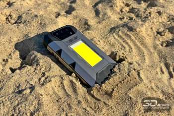 8849 Hike — защищённый смартфон с дальнобойным фонариком и батареей 23 800 мА·ч с быстрой зарядкой