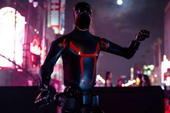 Илон Маск пообещал искоренить бедность во всём мире с помощью роботов Optimus и роботакси