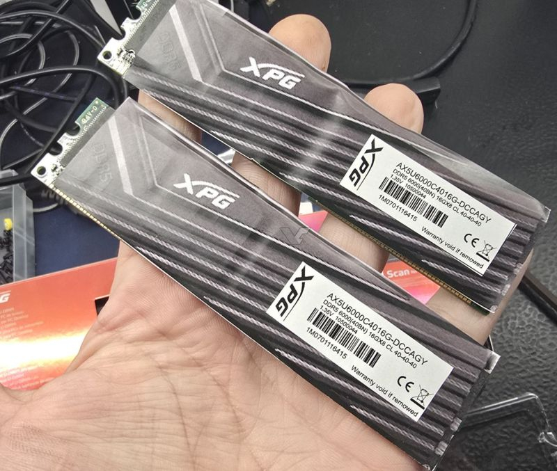 На Amazon всплыли поддельные DDR5 — это DDR2 с распечатанными радиаторами