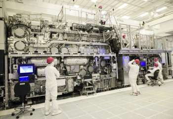 Intel успешно испытала передовой сканер ASML, который позволит серийно выпускать ангстремные чипы