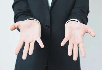 9 из 10 руководителей не увидели роста производительности от ИИ — но отказываться от него не собираются