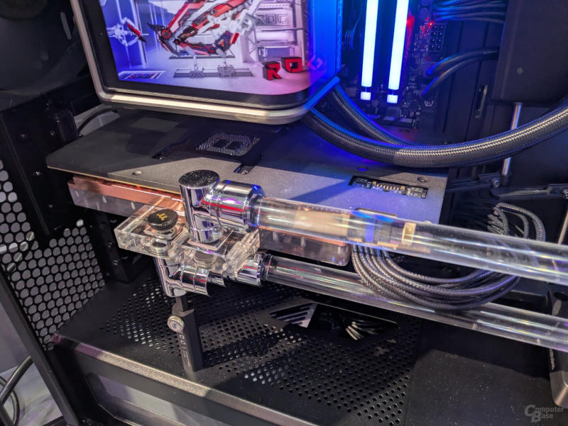 Asus научила GeForce RTX 5090 потреблять больше 1000 Вт через один кабель — напряжение увеличили вчетверо