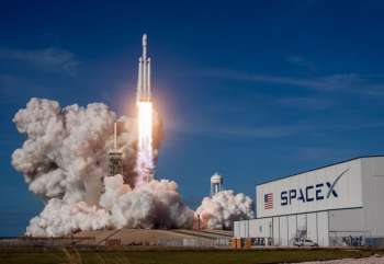 Капитализация SpaceX рухнула на $400 млрд, а компания хочет привлечь $20 млрд через облигации