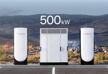 Илон Маск предложил превратить зарядные станции Tesla в площадки для ИИ-суперкомпьютеров Megapod
