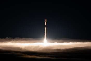 SpaceX в сотый раз запустила ракету Falcon в этом году — на орбиту доставлено ещё 27 спутников Starlink