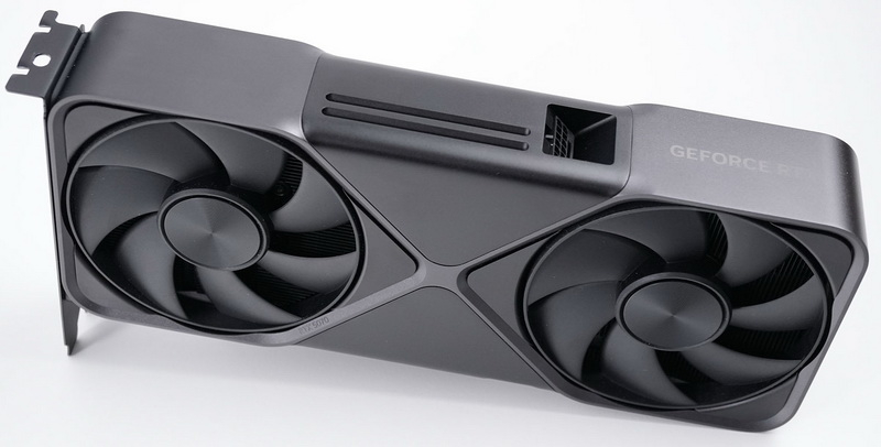 «RTX 4070 Super с поддержкой MFG» — GeForce RTX 5070 не удостоилась позитивных отзывов в обзорах
