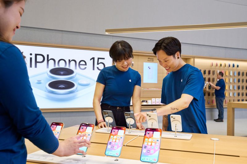 В январе поставки iPhone и других импортных смартфонов в Китай рухнули на 21 %